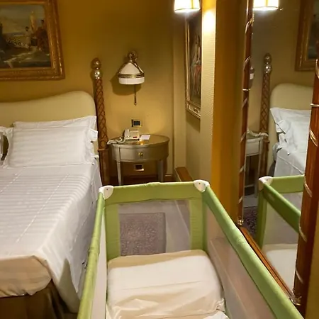 Albergo Homs Roma Hotel 4*