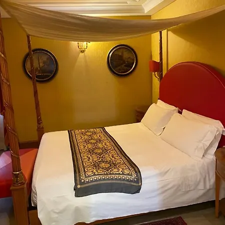 Albergo Homs Roma Hotel 4*